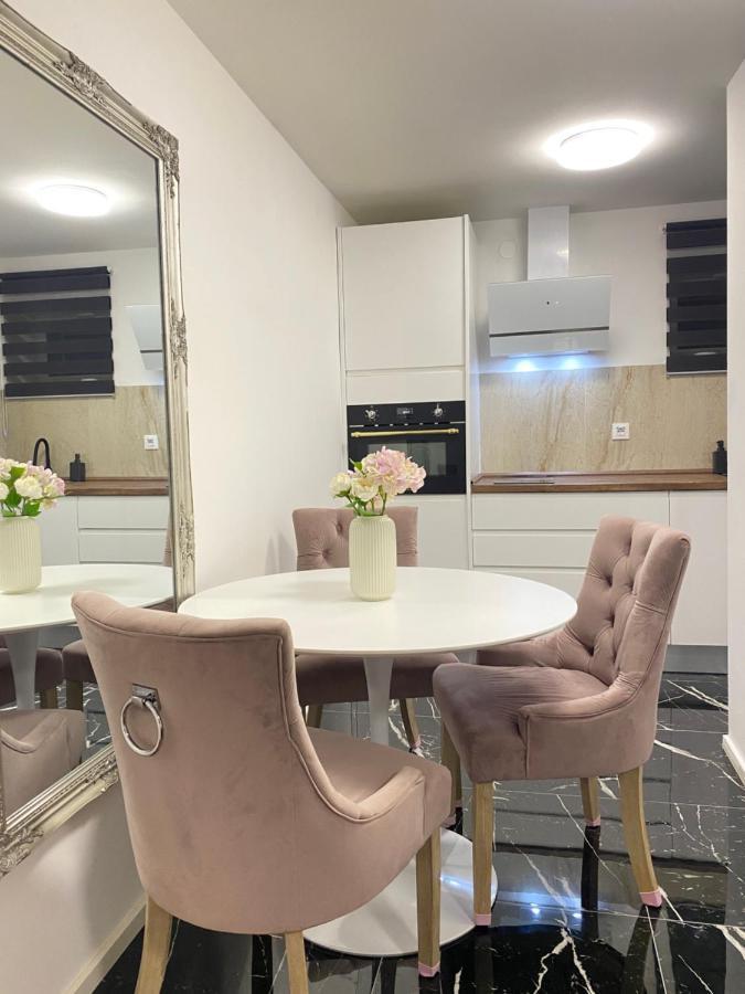 Sweet Flat With 2 Bedrooms Split Croatia 外观 照片