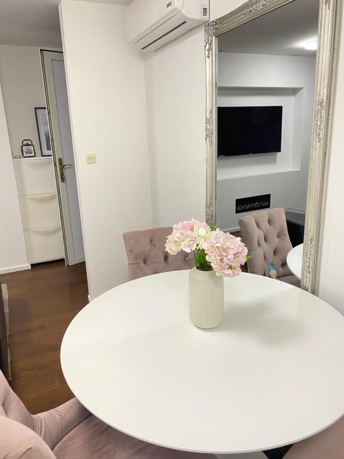 Sweet Flat With 2 Bedrooms Split Croatia 外观 照片